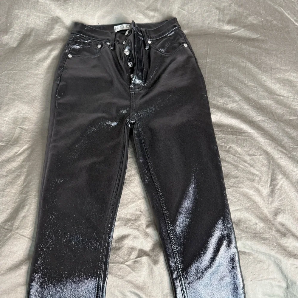 We The Free Black Patent Skinny Pants Size 25 High Rise Slim Skinny Button Fly - Picture 3 of 10